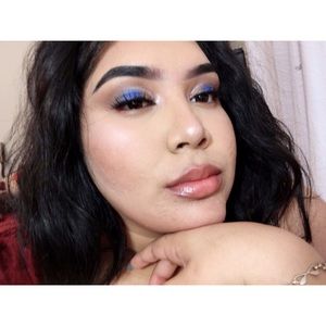 Meet your Posher, Ana